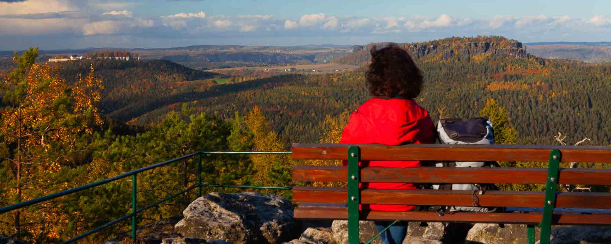 Blick vom Lampertsstein auf Festung Königstein und Pfaffenstein